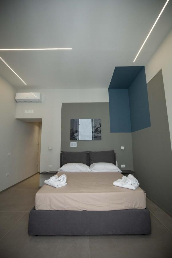 Aparthotel è....... By Dimorra